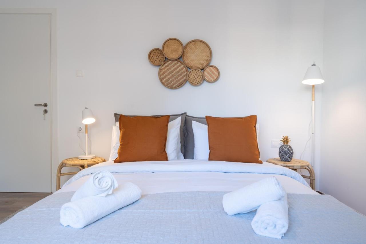 Urban Boho Apartment In Koukaki アテネ エクステリア 写真